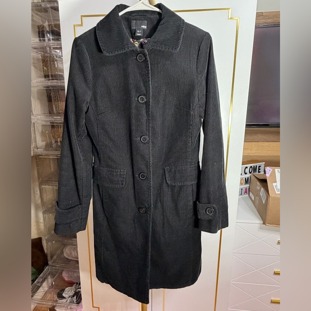 NWOT H&M Black Corduroy Jacket With Floral Lining #0077